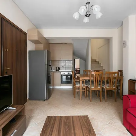 #Luxlikehome Nikiti Central Maisonette 1 Villa Nikíti