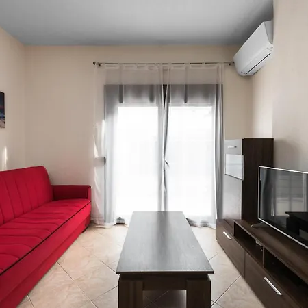 #Luxlikehome Nikiti Central Maisonette 1